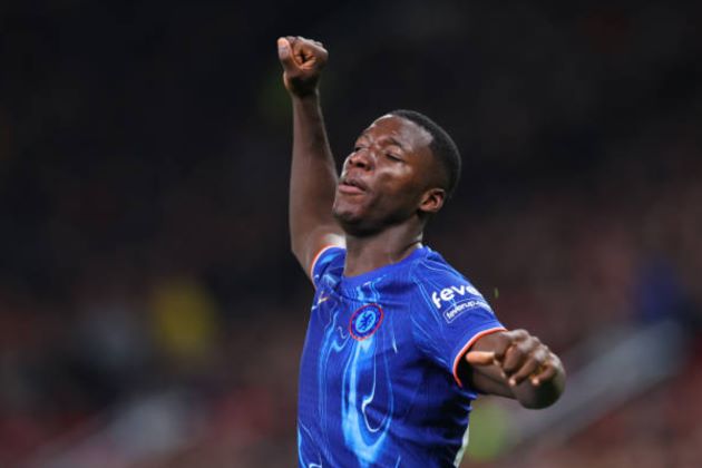 Bàn thắng của Caicedo vào lưới Man United nhận mưa lời khen.